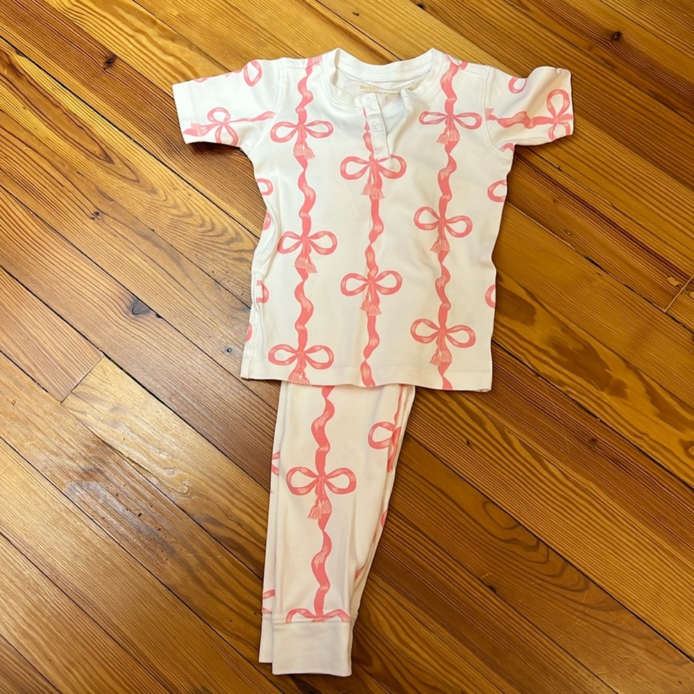 Beaufort bonnet Pima pajamas